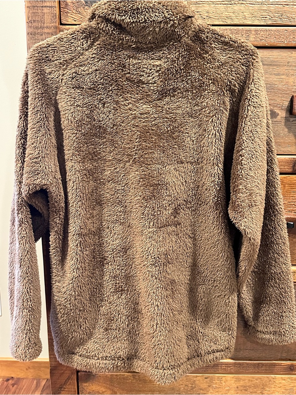 Kimes Ranch Brown Plush Fleece Pullover - Picture 2 of 6